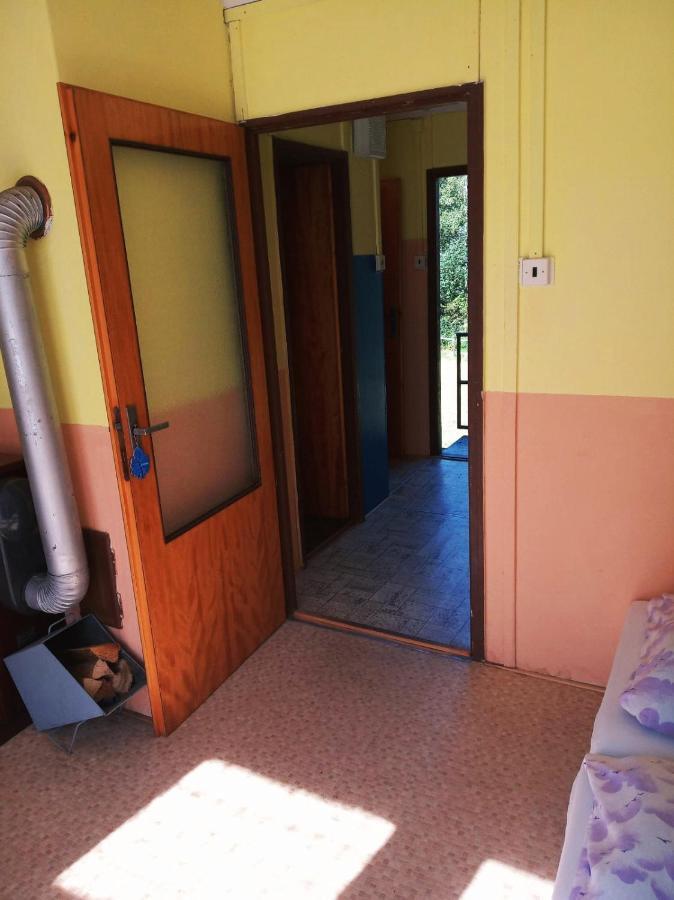 Kemp Pod Brizami Kunžak Exteriör bild