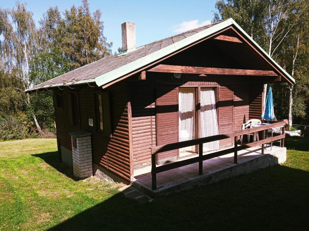 Kemp Pod Brizami Kunžak Exteriör bild